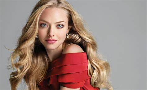 Amanda Seyfried Height Weight Age And Body Measurements