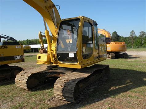 John Deere 120 Hydraulic Excavator Jm Wood Auction Company Inc