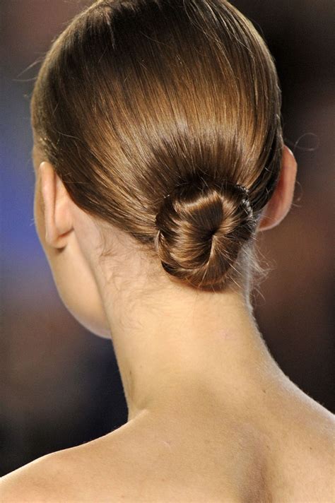 Summer 2011 Slicked Hairstyle Trends