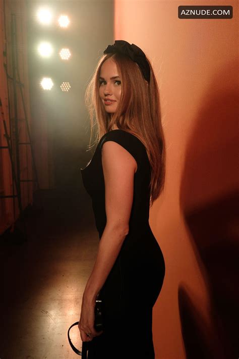Debby Ryan Sexy At The Cushnie Fashion Show In New York City 0802