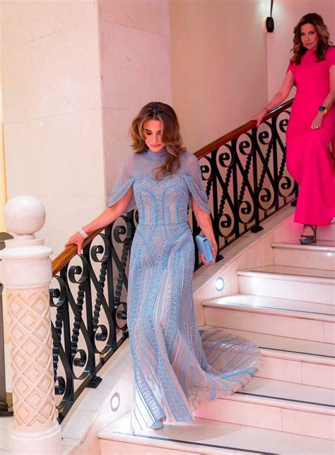 La Reine Rania Splendide Dans Une Robe Elie Saab Pour Un Gala Caritatif