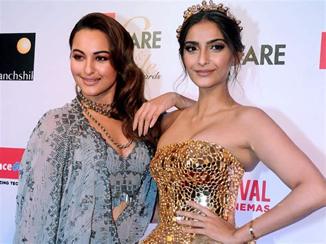 Sonam Kapoor Apologizes To Sonakshi Sinha Life And Style Business Recorder