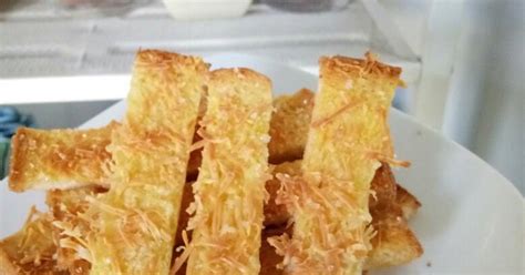 Rasanya yang lezat bisa mengugah selera anda di pagi hari. 435 resep roti tawar kering enak dan sederhana - Cookpad
