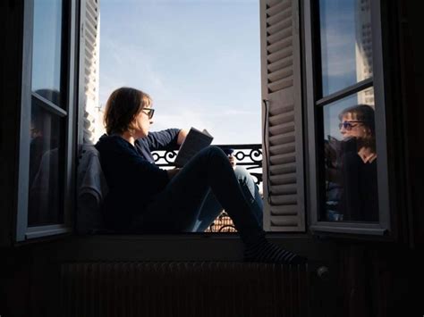 École à distance, préparation du retour en présentiel en mai, droits des personnels, toutes les informations après les annonces d'emmanuel macron et les. Coronavirus : pour tuer le virus, il faut "reconfiner ...