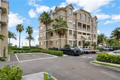 Two Beachfront Condos for Sale in Nassau, New Providence, Bahamas