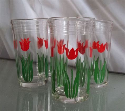 Swanky Swig Tulip Juice Glasses Red Tulips Vintage Etsy Vintage