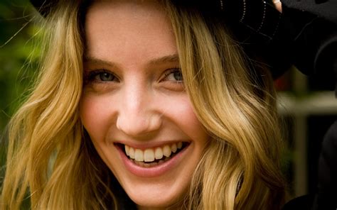 Annabelle Wallis Photos Tv Series Posters And Cast