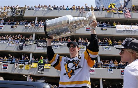 Pittsburgh Penguins Sidney Crosby Hoists The Stanley Cup During The