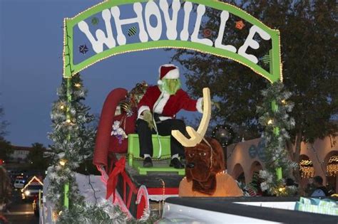 Whoville Sign Christmas Parade Christmas Float Ideas Whoville Christmas