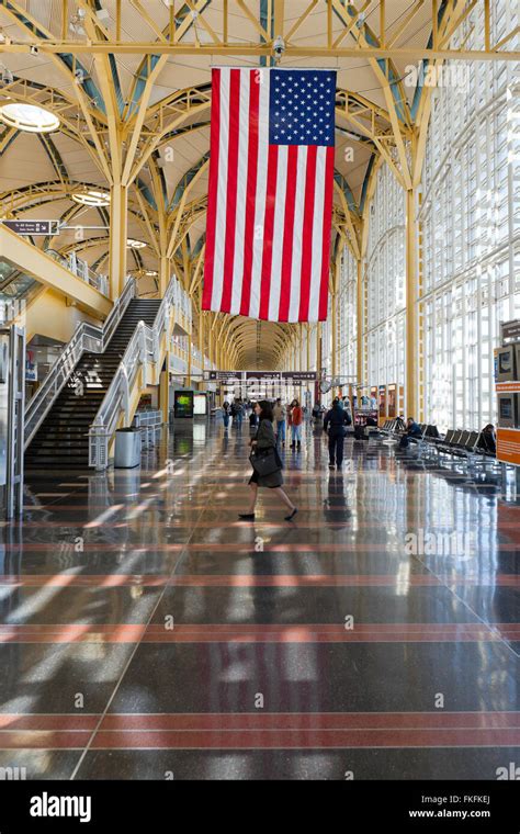 Ronald Reagan Washington National Airport Terminal B Interior