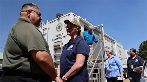 Dvids Images Fema Administrator Deanne Criswell Visits New Mexico Wildfire Disaster Image 4