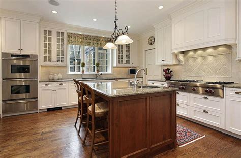 Here's the ultimate black kitchen ideas gallery and article showcasing kitchens with black cabinets, countertops, appliances, backsplashes and more. Farmhouse Kitchen Cabinets (Door Styles, Colors & Ideas ...