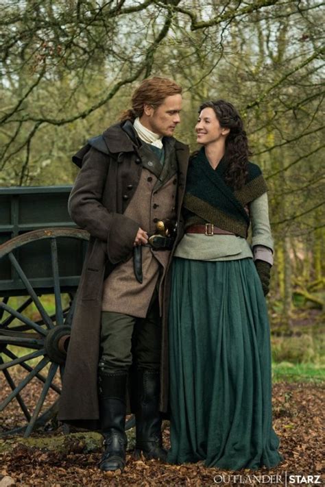 Outlander Season 5 Photos Show Jamie Frasers Sharp New Look Metro News