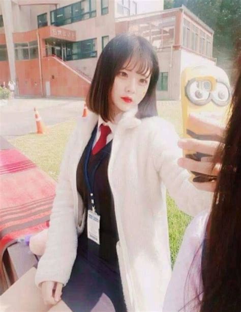4 벗겨보기 전까진 모르는 몸매. #교복,#ㄱㄷㅇ,#ㅇㄱㄷ,#소녀 (mit Bildern)