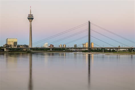 80 m² • gesamtfläche ca. Düsseldorf am Rhein ... Foto & Bild | deutschland, europe ...