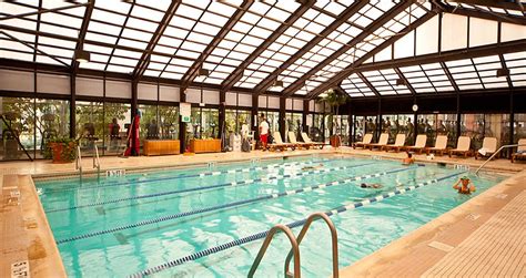 Newport Swim And Fitness On The Waterfront In New Jersey A 20m Pool With Retractable Roof