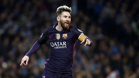 Fc Barcelonas Leo Messi Leads The Way In The Champions League Fc