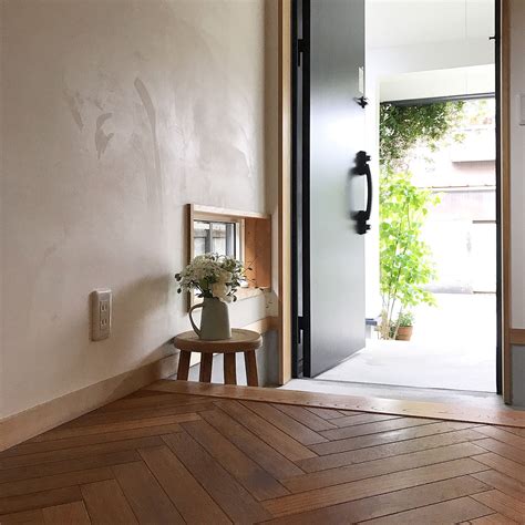 扉を開いた瞬間に決まる!?第一印象の良い玄関を作るコツ | RoomClip mag | 暮らしとインテリアのwebマガジン