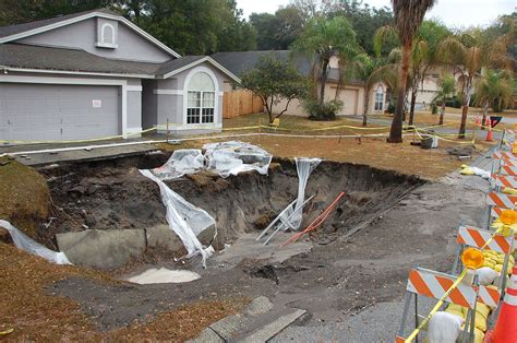 Here Are 7 Sinkholes In Florida That Will Leave You Terrified Of Earth