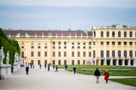 Mieten wohnung wien schloss schoenbrunn ab € 557, schöne 3 zimmer wohnung / nähe schloss schönbrunn. Schönbrunn bekommt Heurigen - wien.ORF.at