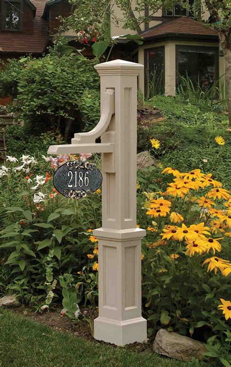 Mayne Clay Woodhaven Address Sign Post