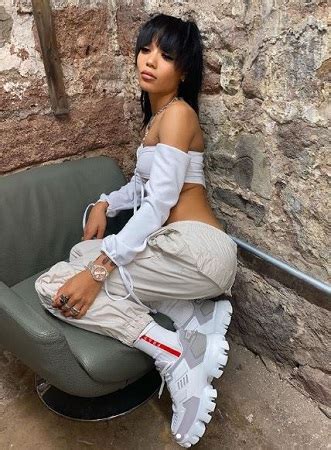 ● coi leray was born on may 11, 1997 (age 24) in new jersey, united states ● she is a celebrity rapper ● coi leray's height is 5 ft 3 in ● coi leray's weight is 57 kg. Coi Leray Wiki, Height, Age, Boyfriend, Family, Biography & More