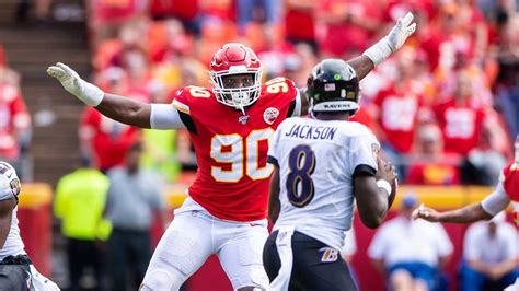 Read updates on kc chiefs nfl football games, scores, videos and analysis. The KC Chiefs are AFC team to beat but Ravens are building ...