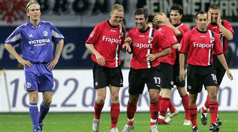 © 2021 dfl deutsche fußball liga gmbh. Schalke gegen Frankfurt: Wiederholungsspiel und ...