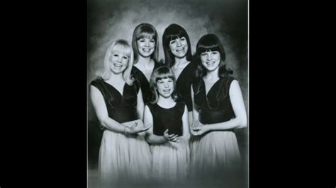 The Clinger Sisters What Can I Give Himjingle Dingle Do 1964 Youtube