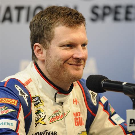 dale earnhardt jr 2013 nascar sprint cup champion news scores highlights stats and rumors