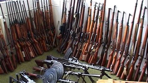 Bum Bum Kosovo Mup U Posjedu Građana Oko 250000 Ilegalnog Oružja