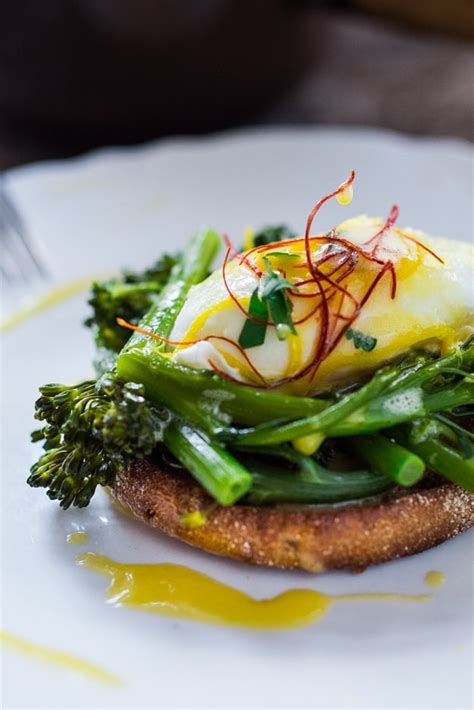 Vegetarian Eggs Benedict With Broccolini And Meyer Lemon Hollandaise