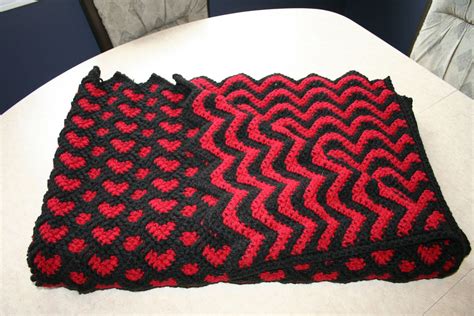 Crochet Red And Black Ripple Hearts Afghan Blanket Throw Etsy