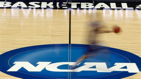 Coaches size up college basketball - Bad Sporters