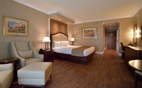 One Of The Newly Renovated Rooms Is Shown At The South Point Hotel