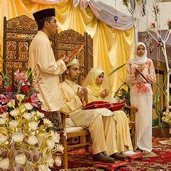 Si Pendayung Adat Perkahwinan Melayu