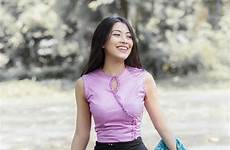 hlaing burmese cele actress burmeseactress lecher burma aung thaung aye source