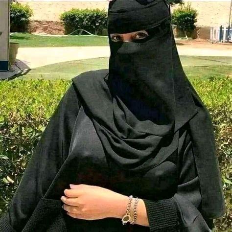 Arab Girls Hijab Girl Hijab Muslim Girls Beautiful Iranian Women Beautiful Hijab Curvy