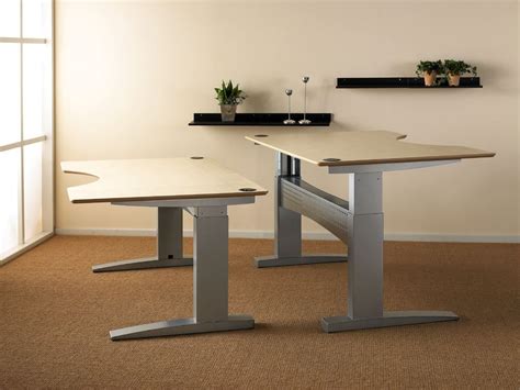Height Adjustable Desks That Work For Short And Tall People And Also