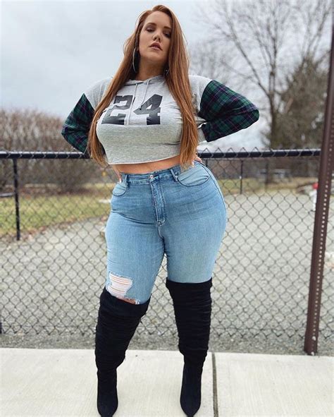 Shelby Fetterman Az Instagramon „fashionnovacurve 2️⃣4️⃣💜