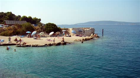 Relax v chorvátskom letovisku Okrug Donji | Lacné ubytovanie
