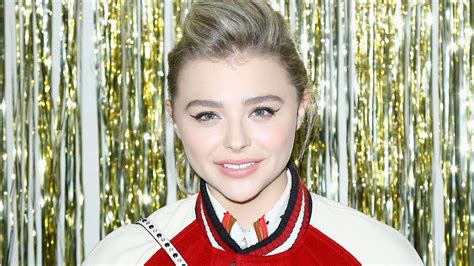 Chloë Grace Moretz Wants To Make Your Period A Monthly T Teen Vogue