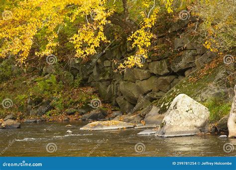 Fall Foliage Along The Sugar River In Newport New Hampshire Stock