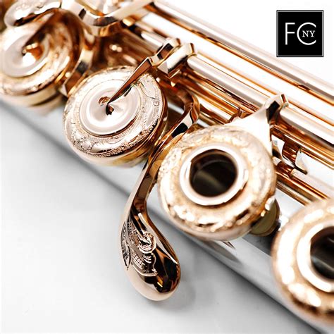 William S Haynes Handmade Custom Flute In Platinum New Flute