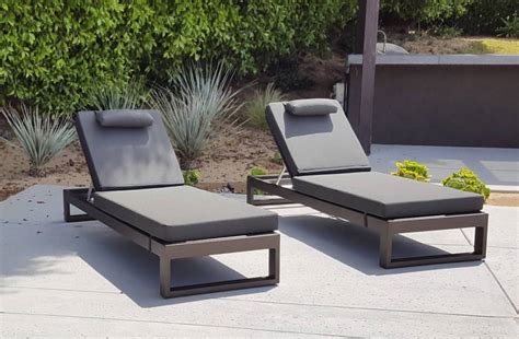 Amber Modern Outdoor Single Chaise Lounge Icon Outdoor Contract