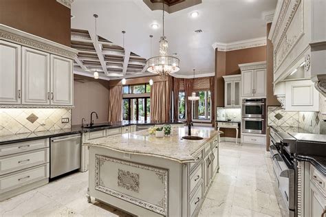 See Interior Of Rick Ross New Florida Mansion He Bought From Ex Nba