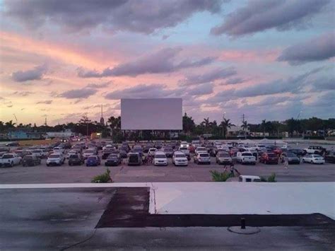 There in nothing to do here. 7 Retro Drive-in Theaters in Florida That Will Take You ...