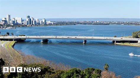 Perth Shark Attack Teenage Girl Dies In Swan River The Daily Cable Co
