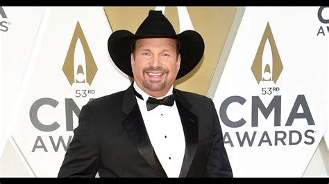 Garth Brooks Receives The Billboard Music Awards 2020 Icon Award