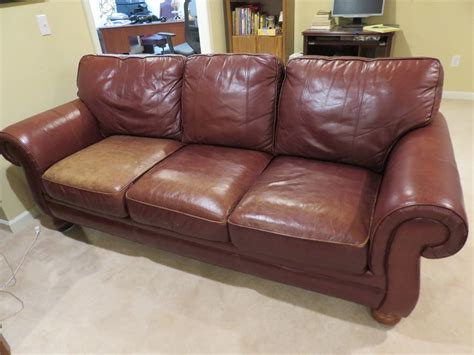 Transitional Design Online Auctions Broyhill Leather Sofa